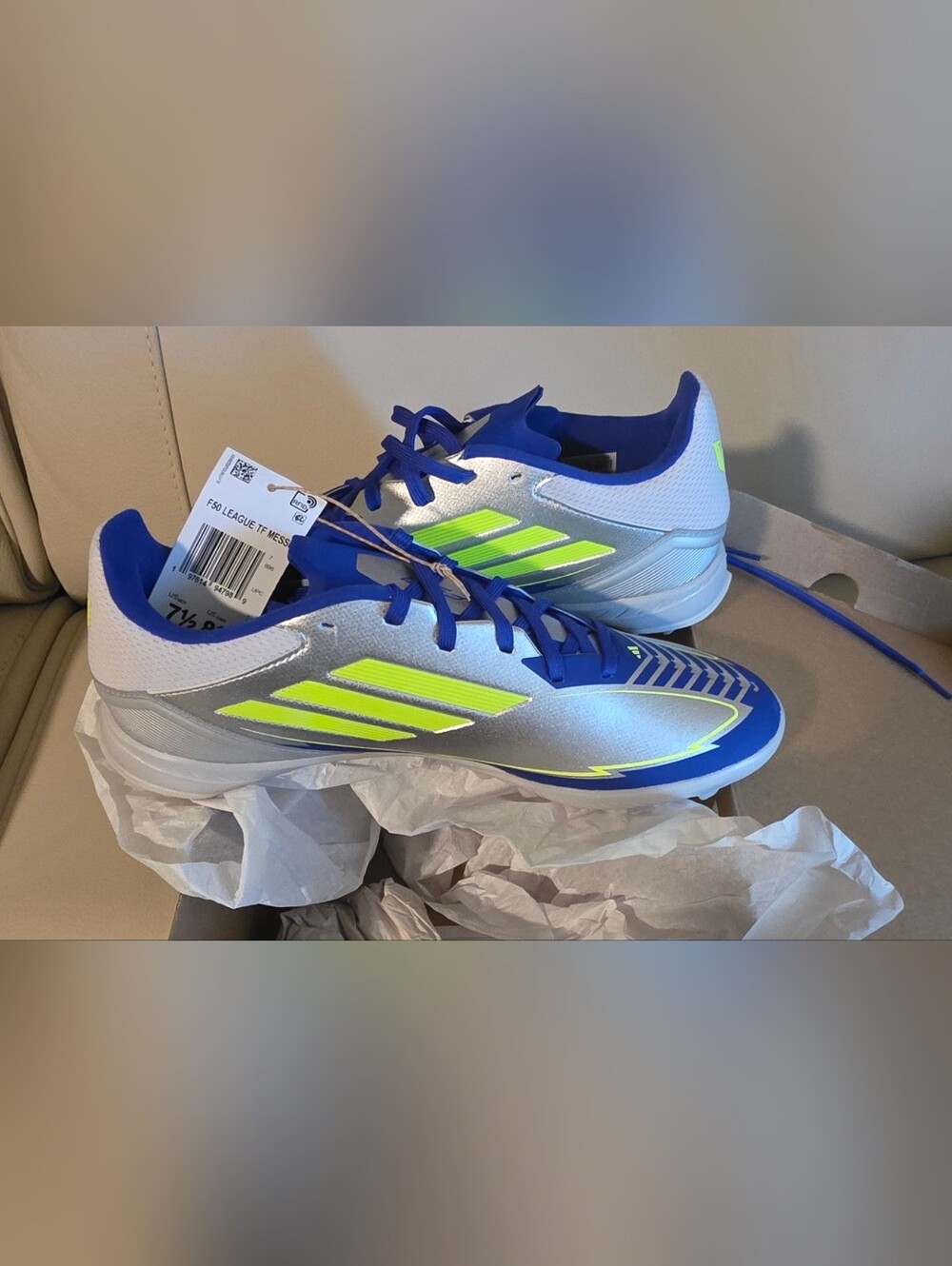 Messi Mens Soccer Cleats NEW IN BOX